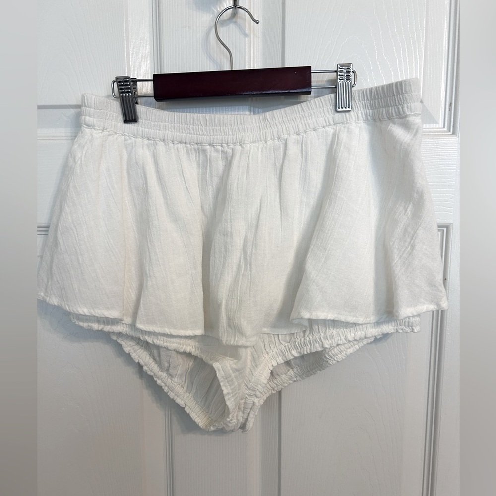 New Free People, Kerrie Bloomer Set, Large in Ivory - Picture 8 of 12